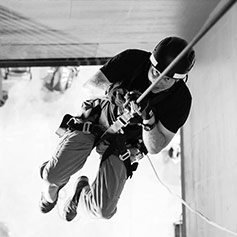 rappelling rappelling